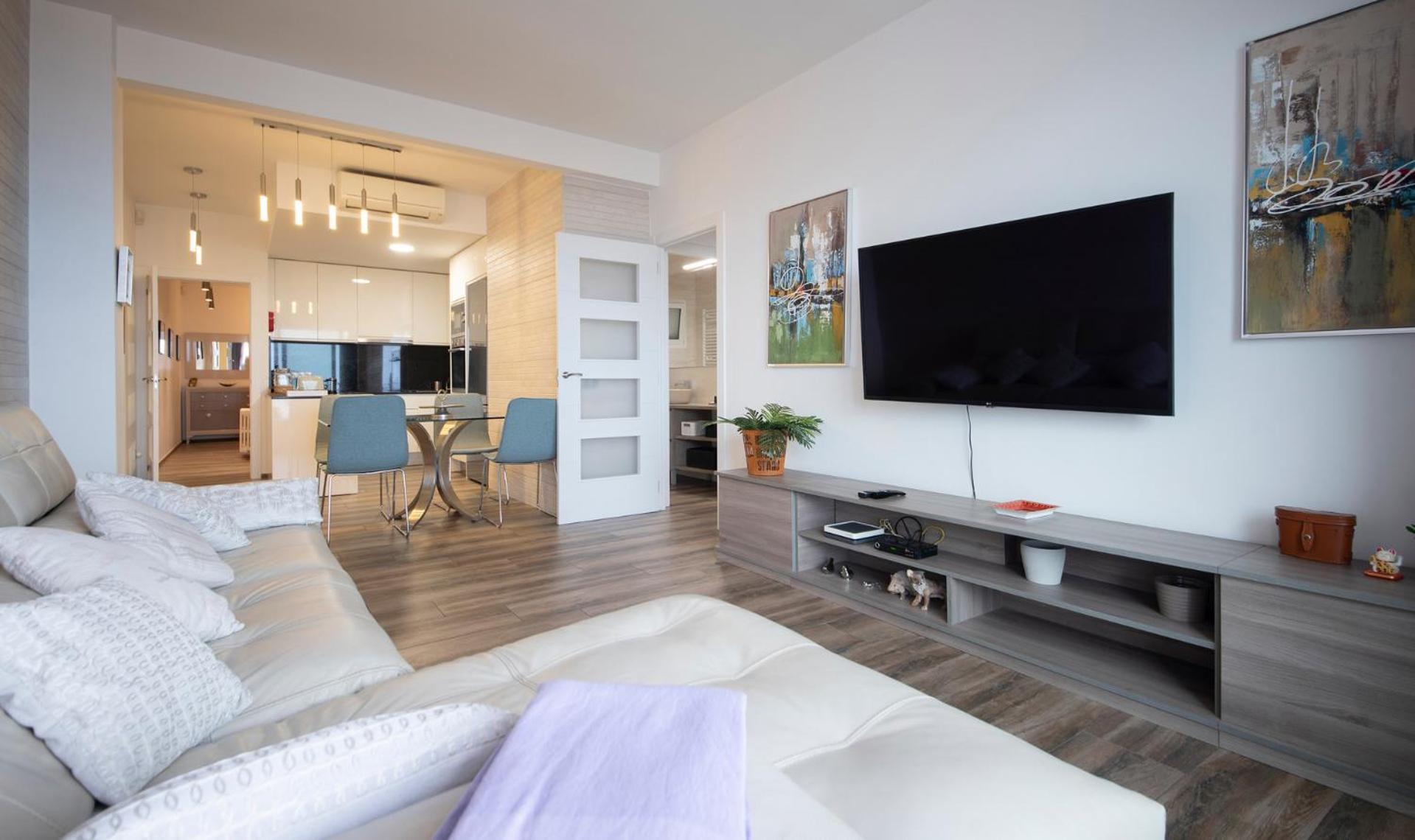 Tarraco Homes-th139 Centrico Con Vistas Al Mar Y Parking *